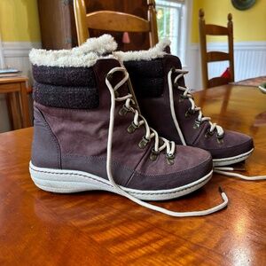 Aetrex Jodie Genuine Leather Winter Ankle Boots